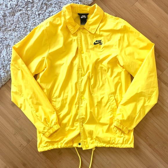 nike sb yellow jacket